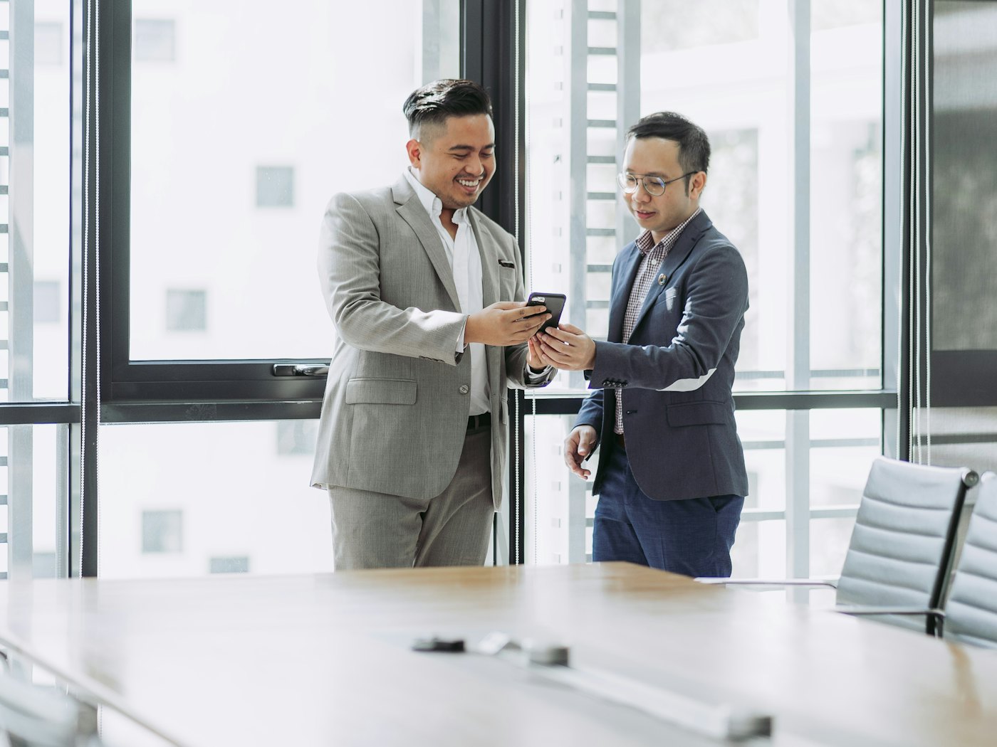 Recruitment consultant meeting a client